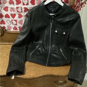 🌹 Ladies’ Tommy Hilfiger Black Genuine Leather Jacket 🌹 - Size Large